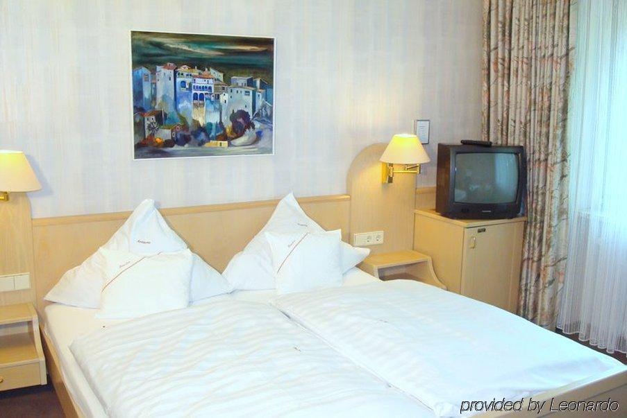 Hotel Ambiente Bad Bellingen Bilik gambar