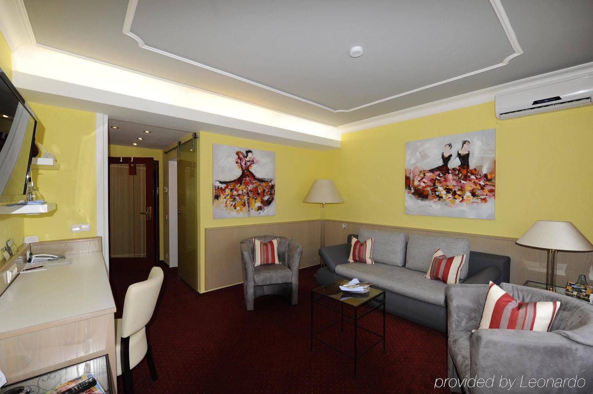 Hotel Ambiente Bad Bellingen Luaran gambar