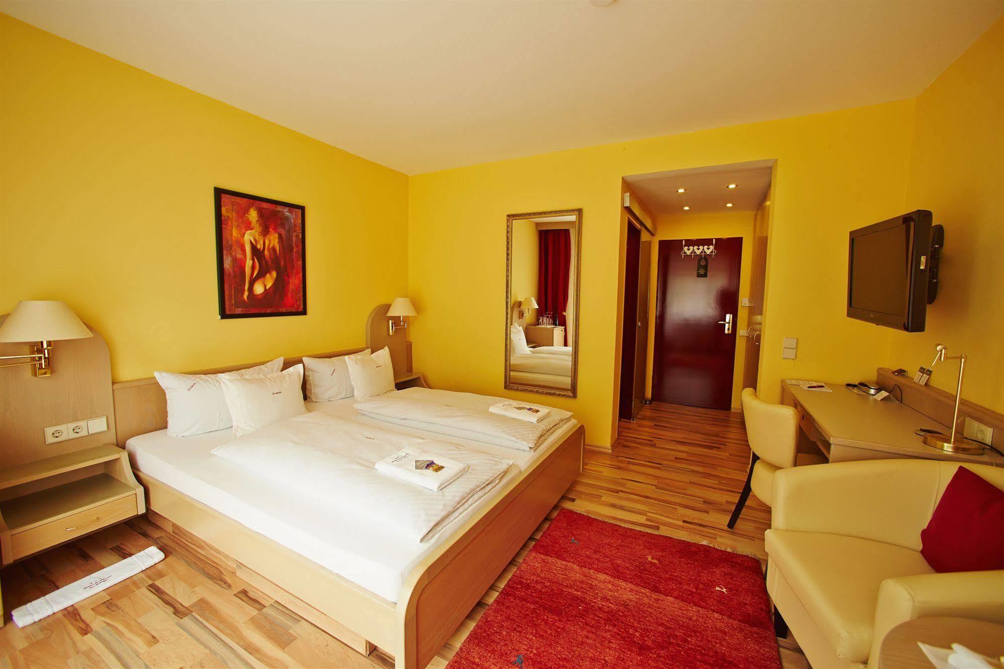 Hotel Ambiente Bad Bellingen Luaran gambar